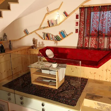 Stotter Apartment